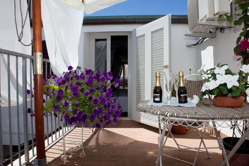 Hotel La Petite Maison Viareggio Værelse billede